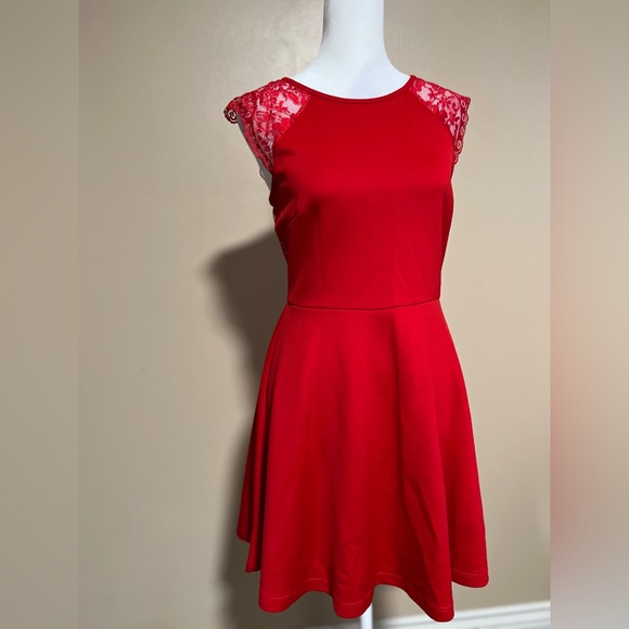 Forever 21 Back Lace Skater dress|Size:Small| Color:Red|Mini - Picture 2 of 6